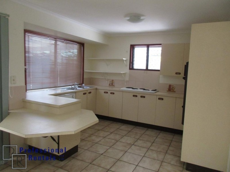 6 Troutbeck Court, Alexandra Hills QLD 4161