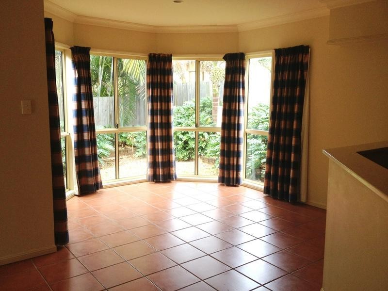 11 Dennison Court, Redland Bay QLD 4165