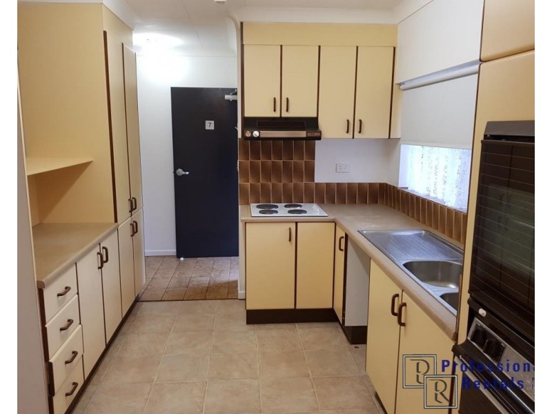 7/11-15 Wharf Street, Cleveland QLD 4163