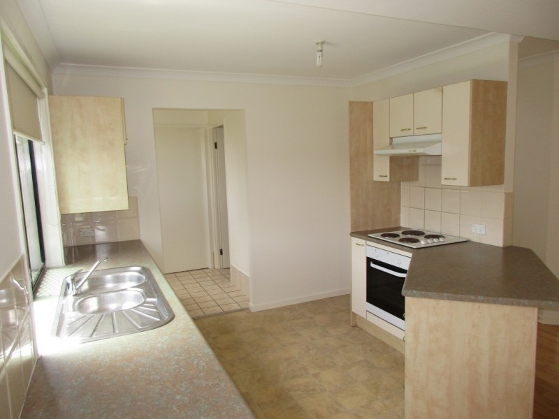 9 Lucy Court, Ormiston QLD 4160