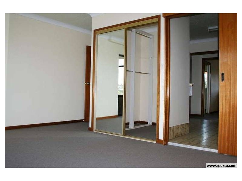 29/11 Wharf Street, Cleveland QLD 4163