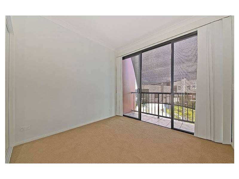 50/2 Masthead Drive, Cleveland QLD 4163