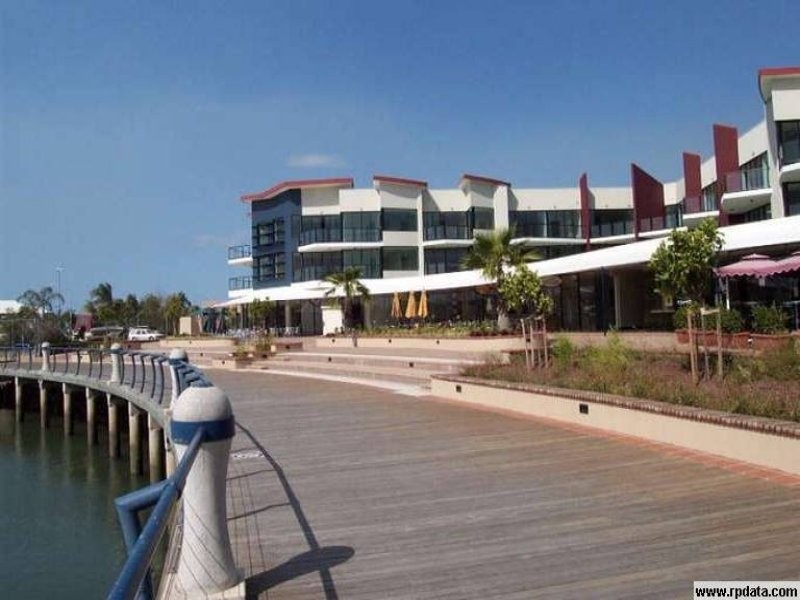 8/2 Masthead Drv, Cleveland QLD 4163