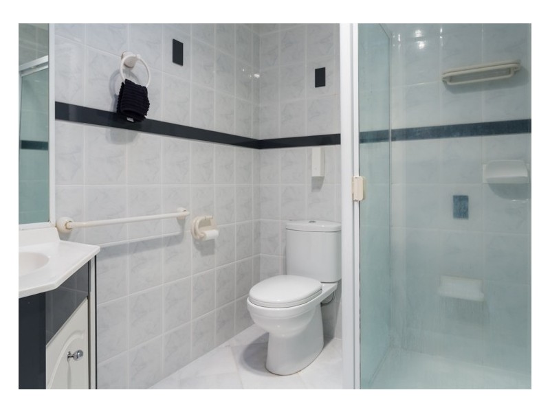 5/127 Shore Street North, Cleveland QLD 4163