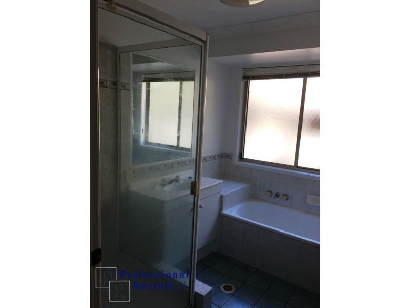 3 Kuranda Close, Capalaba QLD 4157