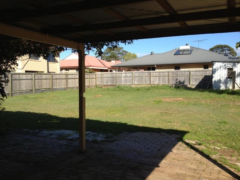 203 Queen Street, Cleveland QLD 4163