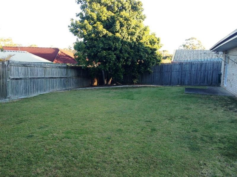 13 Remo Place, Birkdale QLD 4159