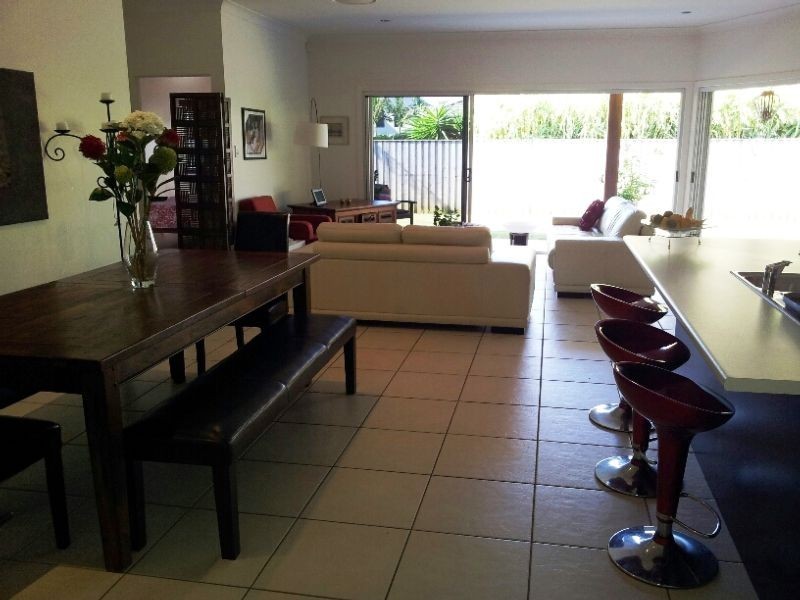 8 Casey Court, Wellington Point QLD 4160