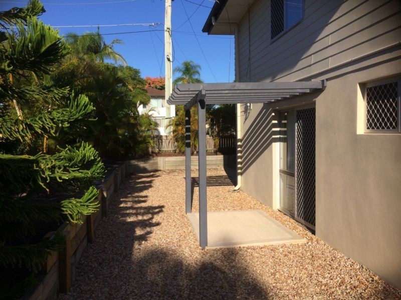 82 Valantine Road, Birkdale QLD 4159