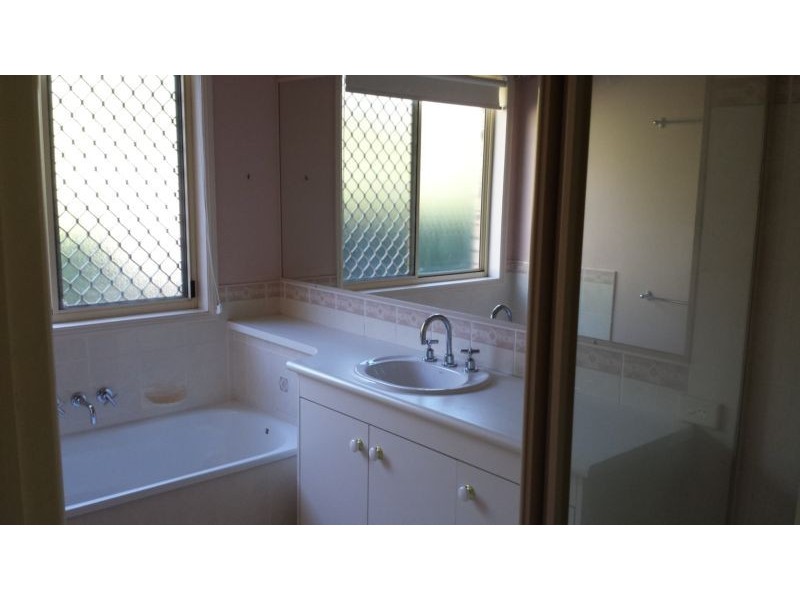 4 Wembley Court, Alexandra Hills QLD 4161
