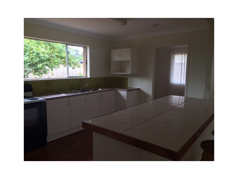 67 Shore Street East, Cleveland QLD 4163