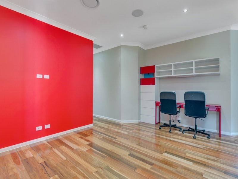 4 Marjoram Street, Thornlands QLD 4164