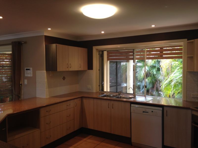 52 Penzance Drive, Redland Bay QLD 4165