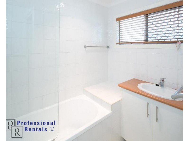 28 Shamrock Street, Ormiston QLD 4160