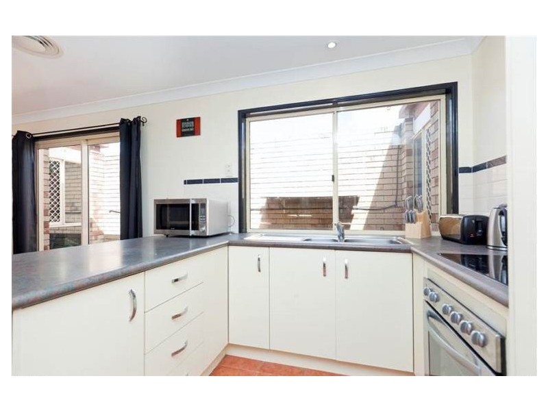 4 Petunia Crescent, Mount Cotton QLD 4165