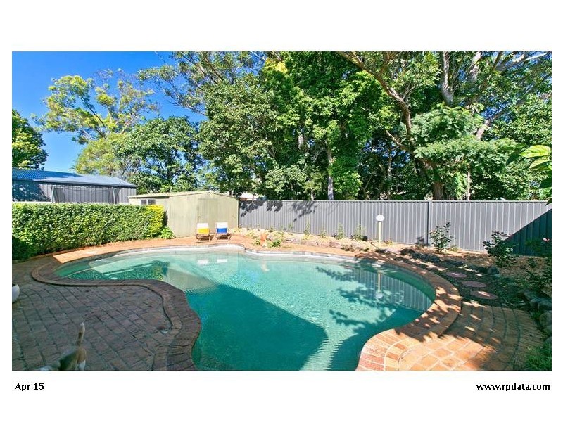 95 Broadwater Terrace, Redland Bay QLD 4165