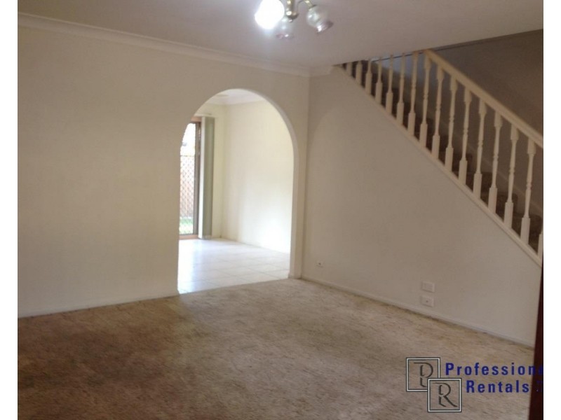 11/2-8 Holland Crescent, Capalaba QLD 4157