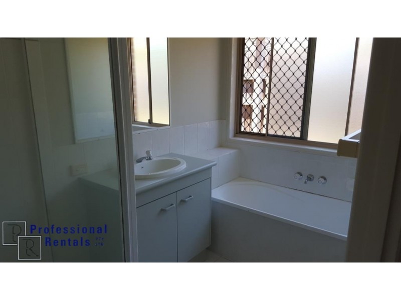 3 Stonebridge Street, Alexandra Hills QLD 4161