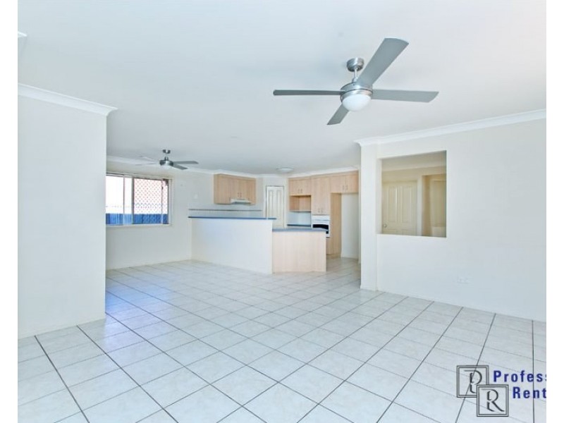 24 Morris Circuit, Thornlands QLD 4164