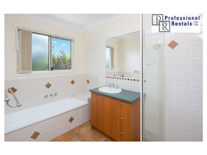 30 Brookvale Drive, Victoria Point QLD 4165