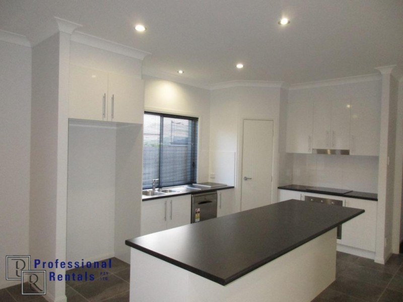 12a Kim Jon Court, Thornlands QLD 4164