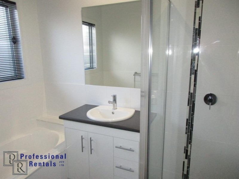 12a Kim Jon Court, Thornlands QLD 4164