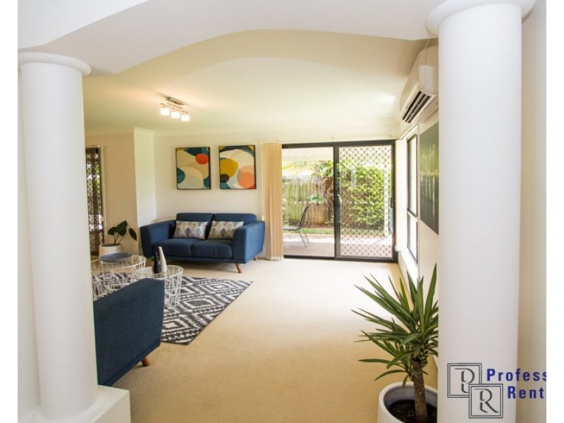 9 Bahr Place, Wellington Point QLD 4160