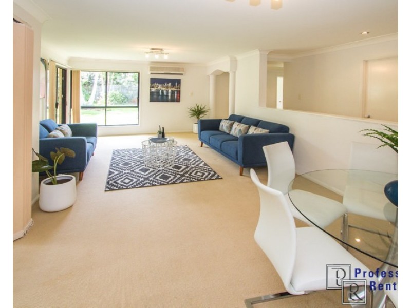 9 Bahr Place, Wellington Point QLD 4160