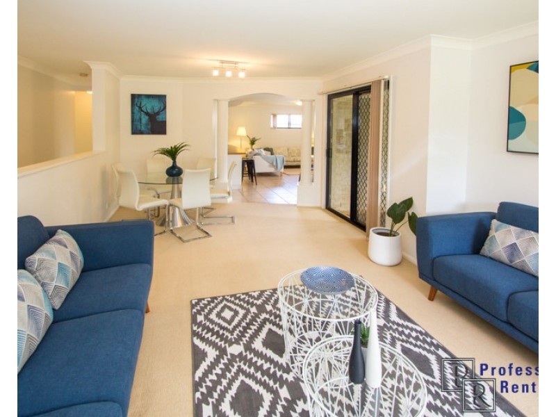 9 Bahr Place, Wellington Point QLD 4160