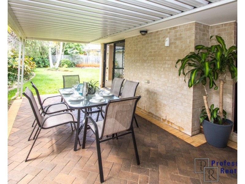 9 Bahr Place, Wellington Point QLD 4160