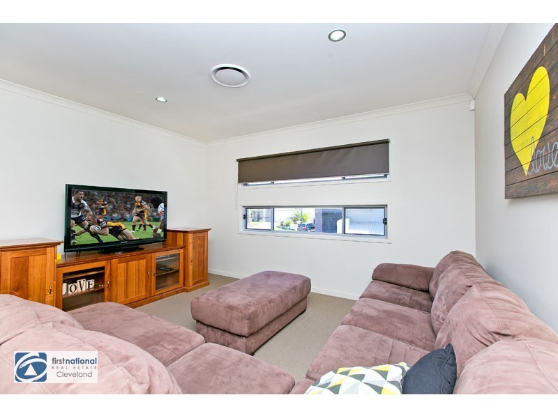 4 Bay Crest Place, Thornlands QLD 4164