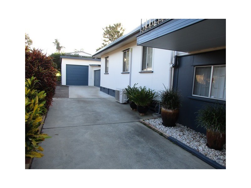 42 Jania Street, Redland Bay QLD 4165