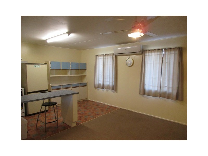 42 Jania Street, Redland Bay QLD 4165