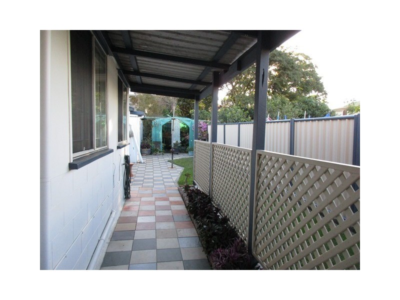 42 Jania Street, Redland Bay QLD 4165