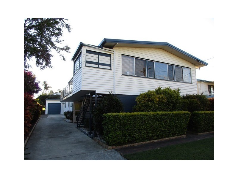 42 Jania Street, Redland Bay QLD 4165