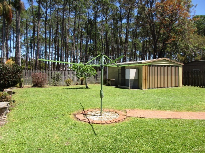 64 Makaha Drive, Birkdale QLD 4159