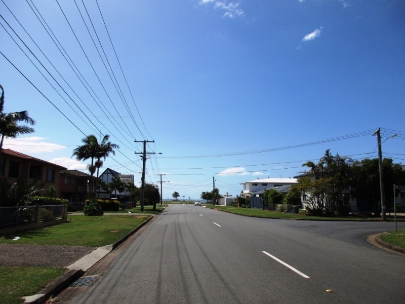 64 Makaha Drive, Birkdale QLD 4159