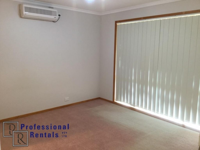 5 Montgomery Drive, Wellington Point QLD 4160