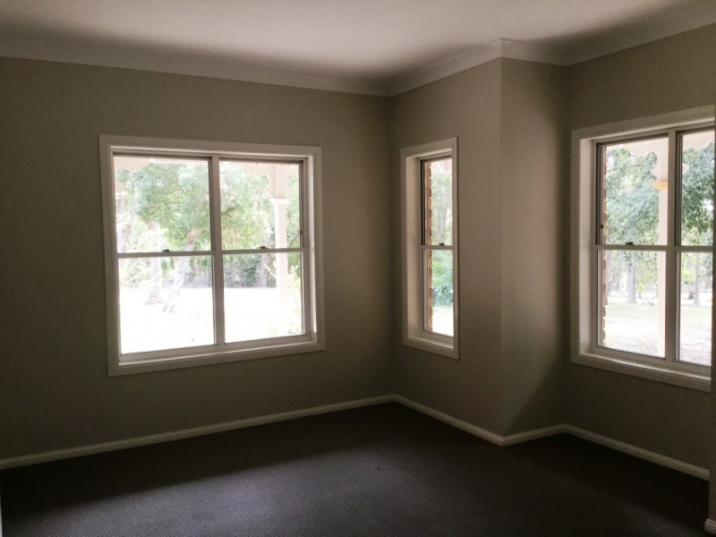 47 Double Jump Rd, Redland Bay QLD 4165