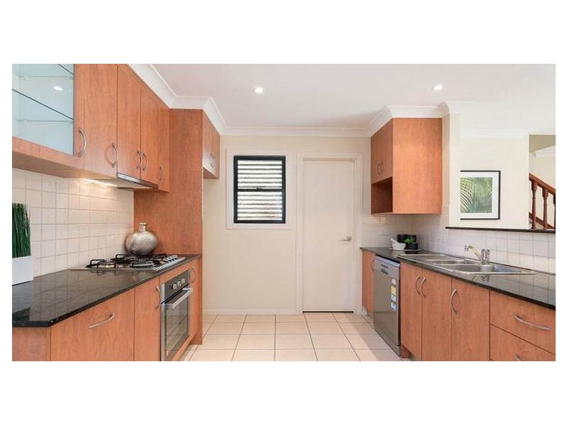 1/16 Norman Parade, Clayfield QLD 4011