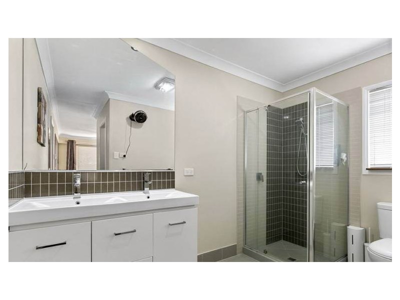 11 Sylvie Street, Thornlands QLD 4164