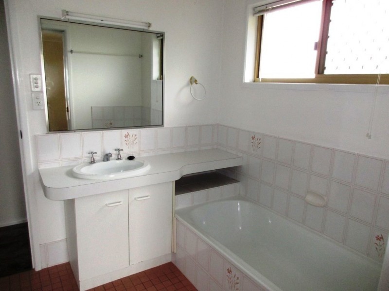 26 Sunshine Drive, Cleveland QLD 4163