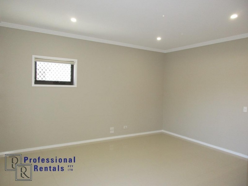 1/27 Freeth Street East, Ormiston QLD 4160