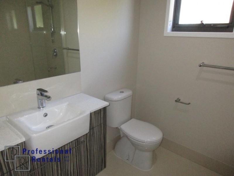 1/27 Freeth Street East, Ormiston QLD 4160