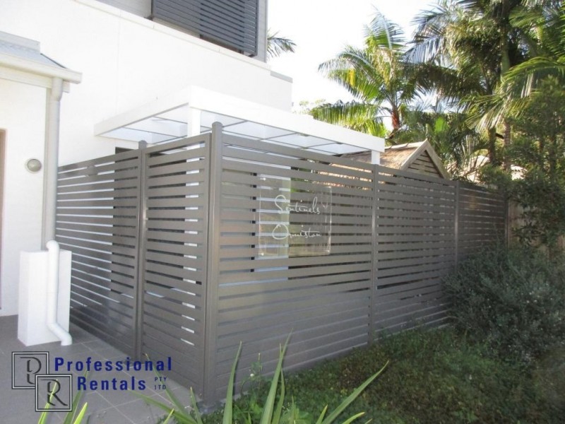 1/27 Freeth Street East, Ormiston QLD 4160