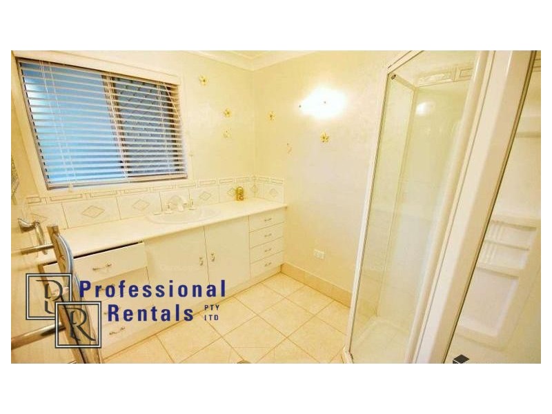 19 Tarcutta Street, Cleveland QLD 4163