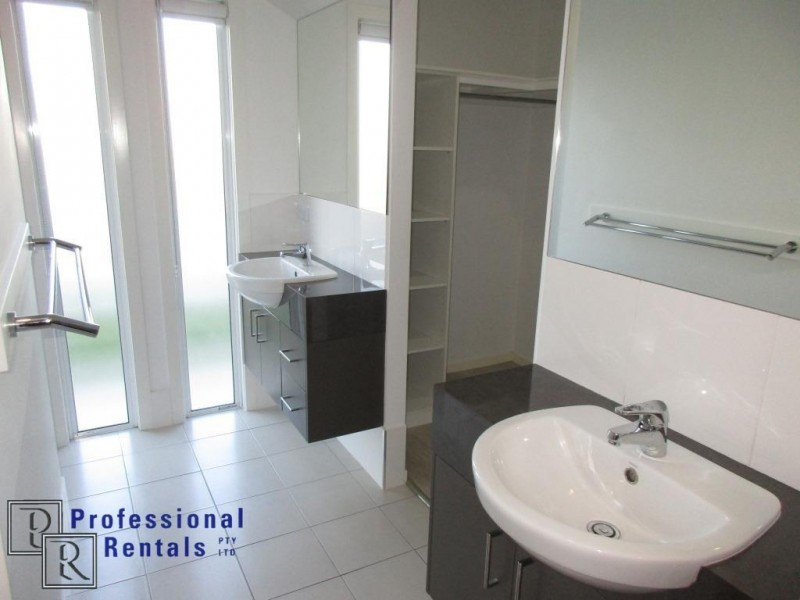 13 Nutmeg Court, Birkdale QLD 4159