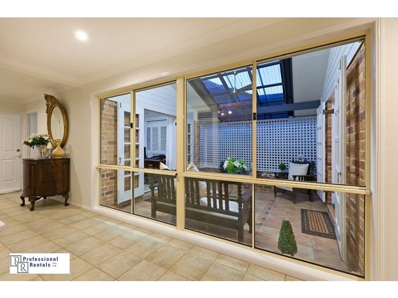 21 Leonard Street, Wellington Point QLD 4160