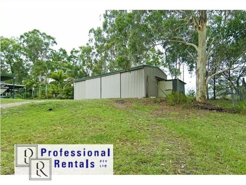 2-28 Lakeside Drive, Carbrook QLD 4130