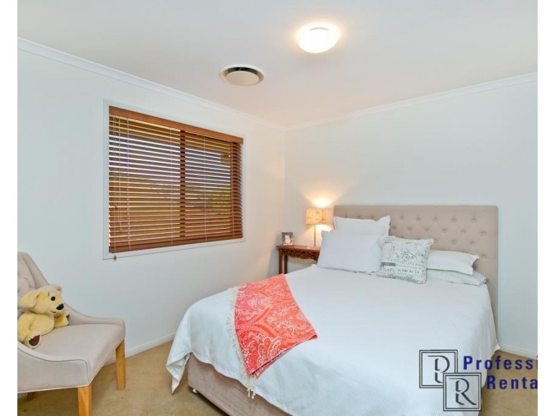 14 Hawkins Place, Thornlands QLD 4164